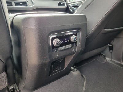 2022 GMC Yukon XL AT4