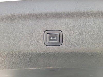 2022 GMC Yukon XL AT4