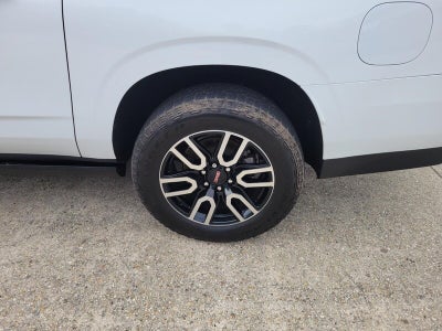 2022 GMC Yukon XL AT4