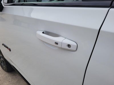 2022 GMC Yukon XL AT4