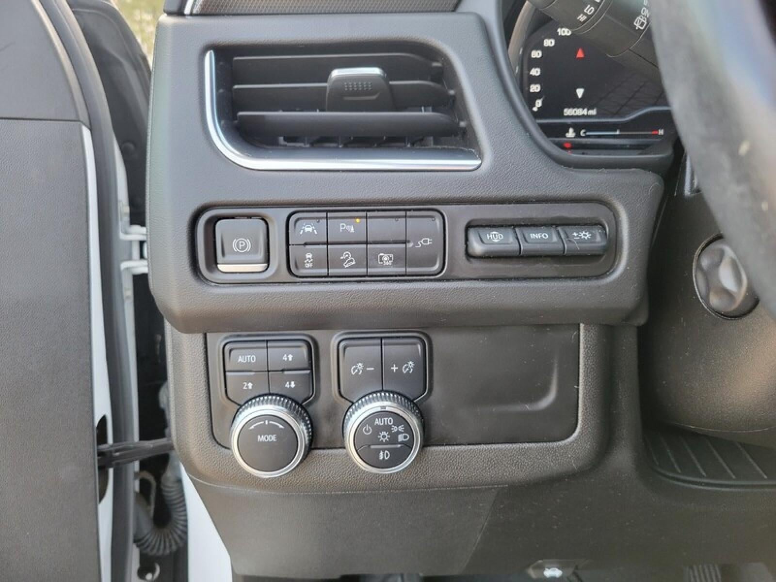 2022 GMC Yukon XL AT4