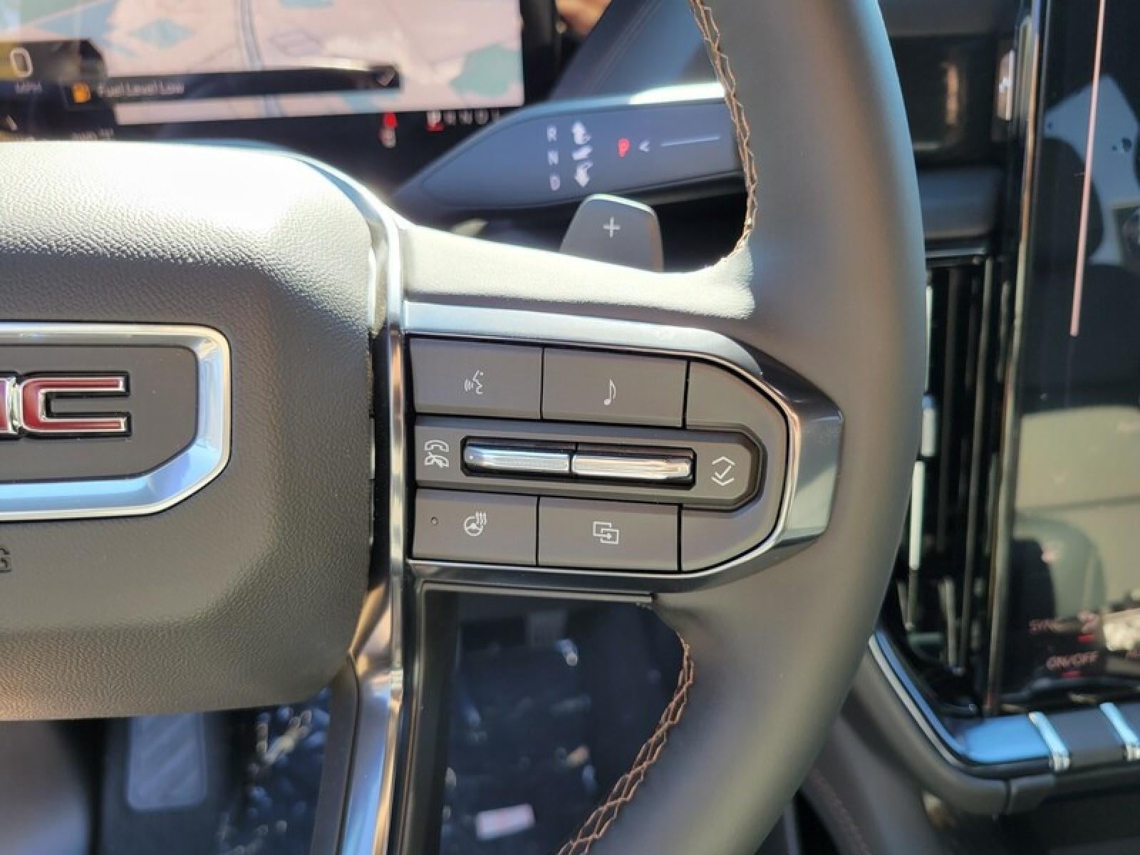 2026 GMC Yukon XL 4WD 4dr AT4