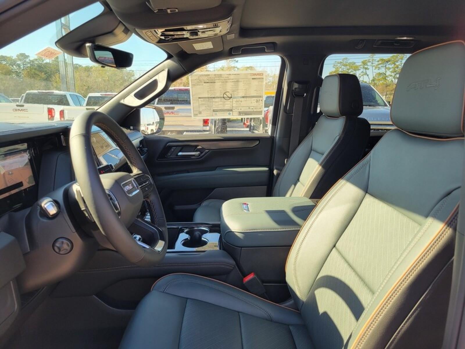 2026 GMC Yukon XL 4WD 4dr AT4