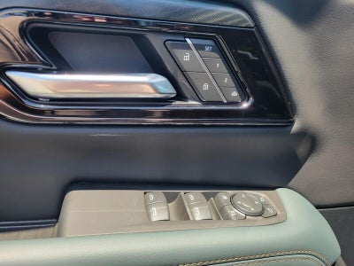 2026 GMC Yukon XL 4WD 4dr AT4