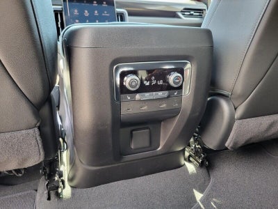 2026 GMC Yukon XL 4WD 4dr AT4