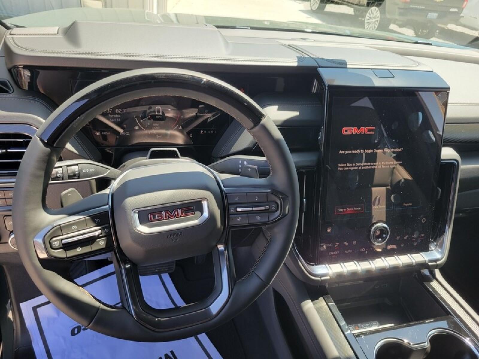 2026 GMC Yukon XL 4WD 4dr AT4