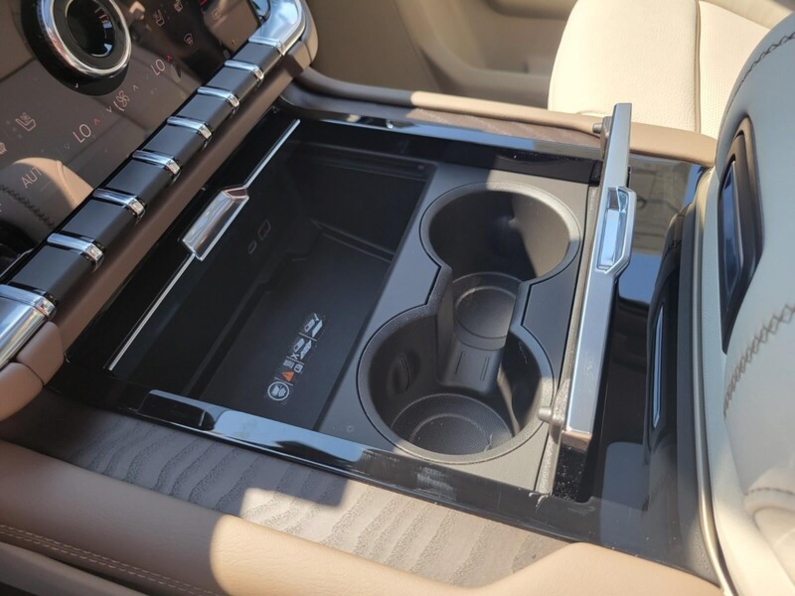 2027 GMC Yukon XL 4WD 4dr Denali