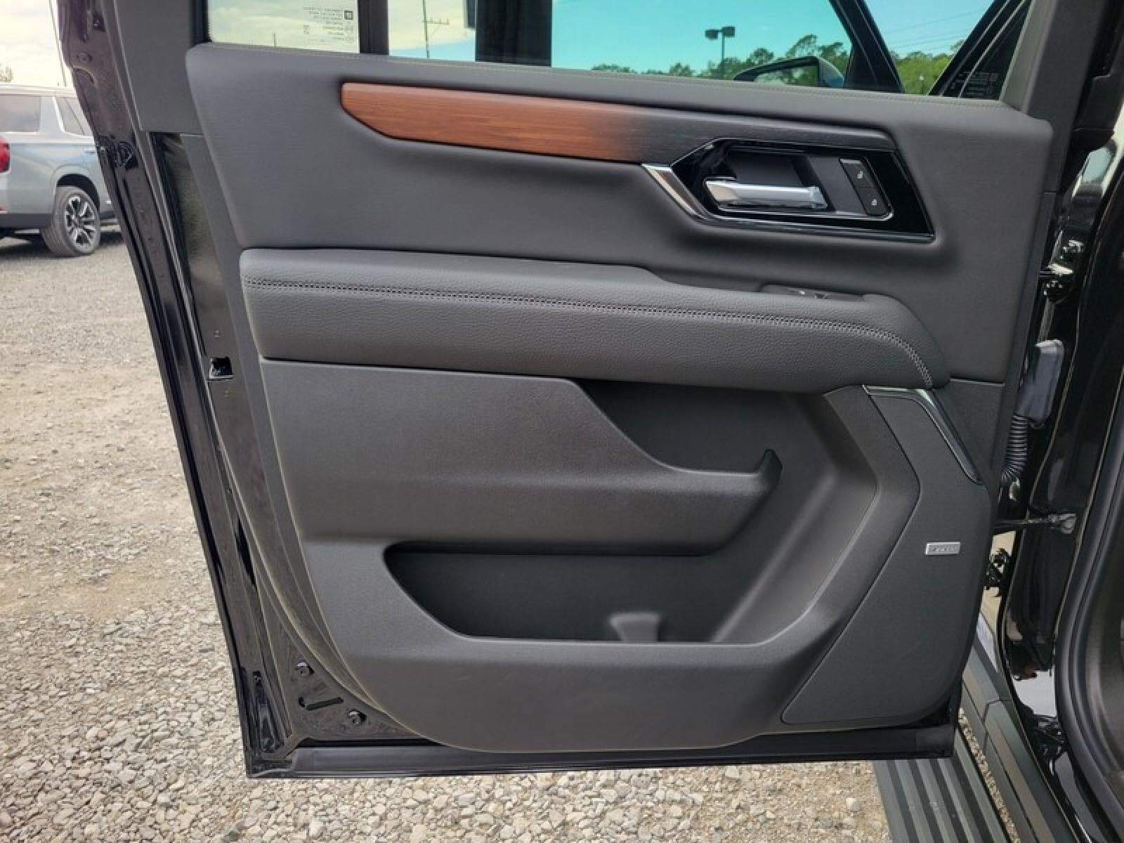 2027 GMC Yukon XL 4WD 4dr Denali