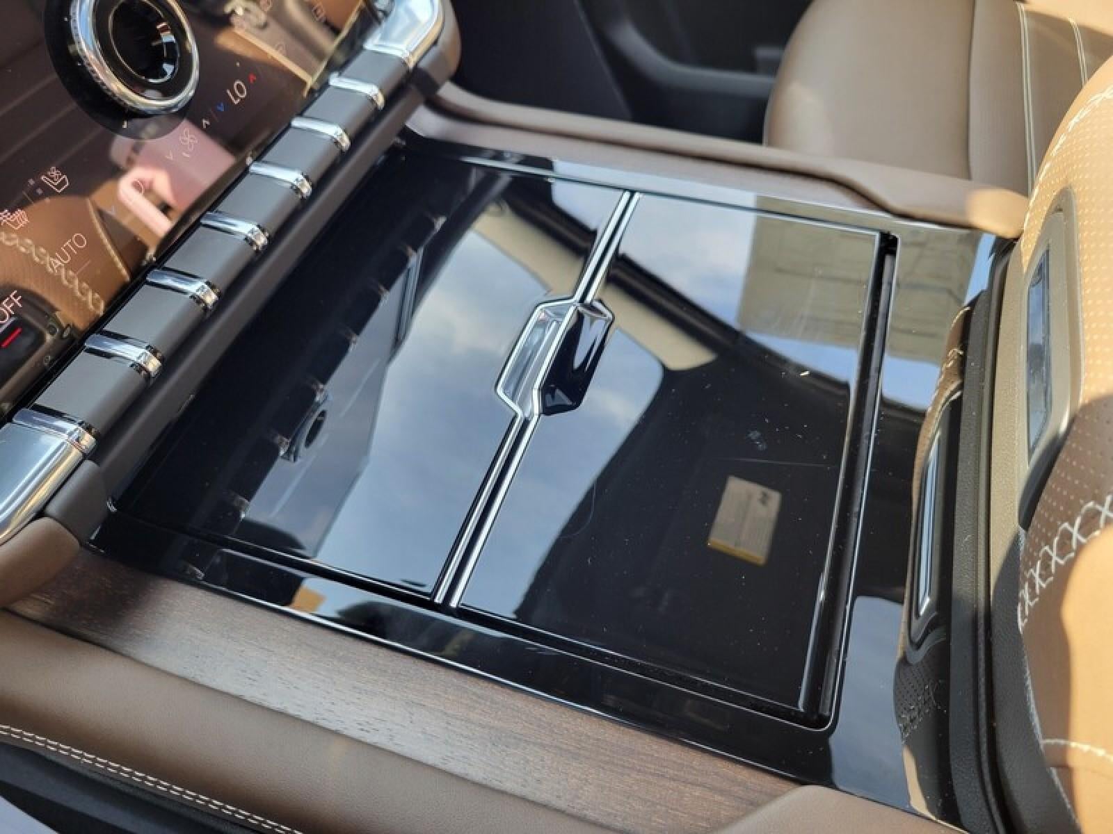 2027 GMC Yukon XL 4WD 4dr Denali Ultimate