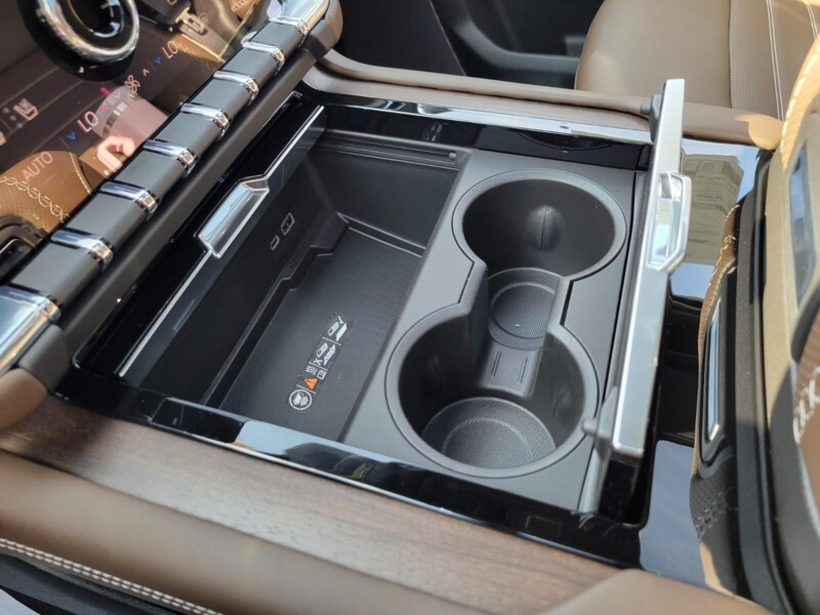 2027 GMC Yukon XL 4WD 4dr Denali Ultimate