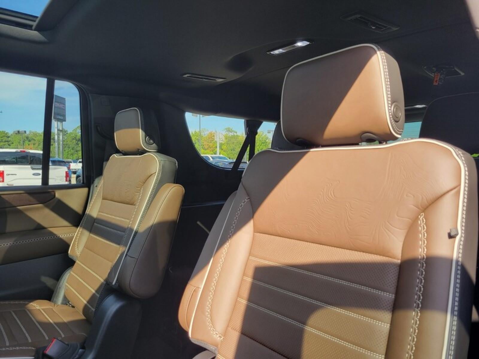 2027 GMC Yukon XL 4WD 4dr Denali Ultimate