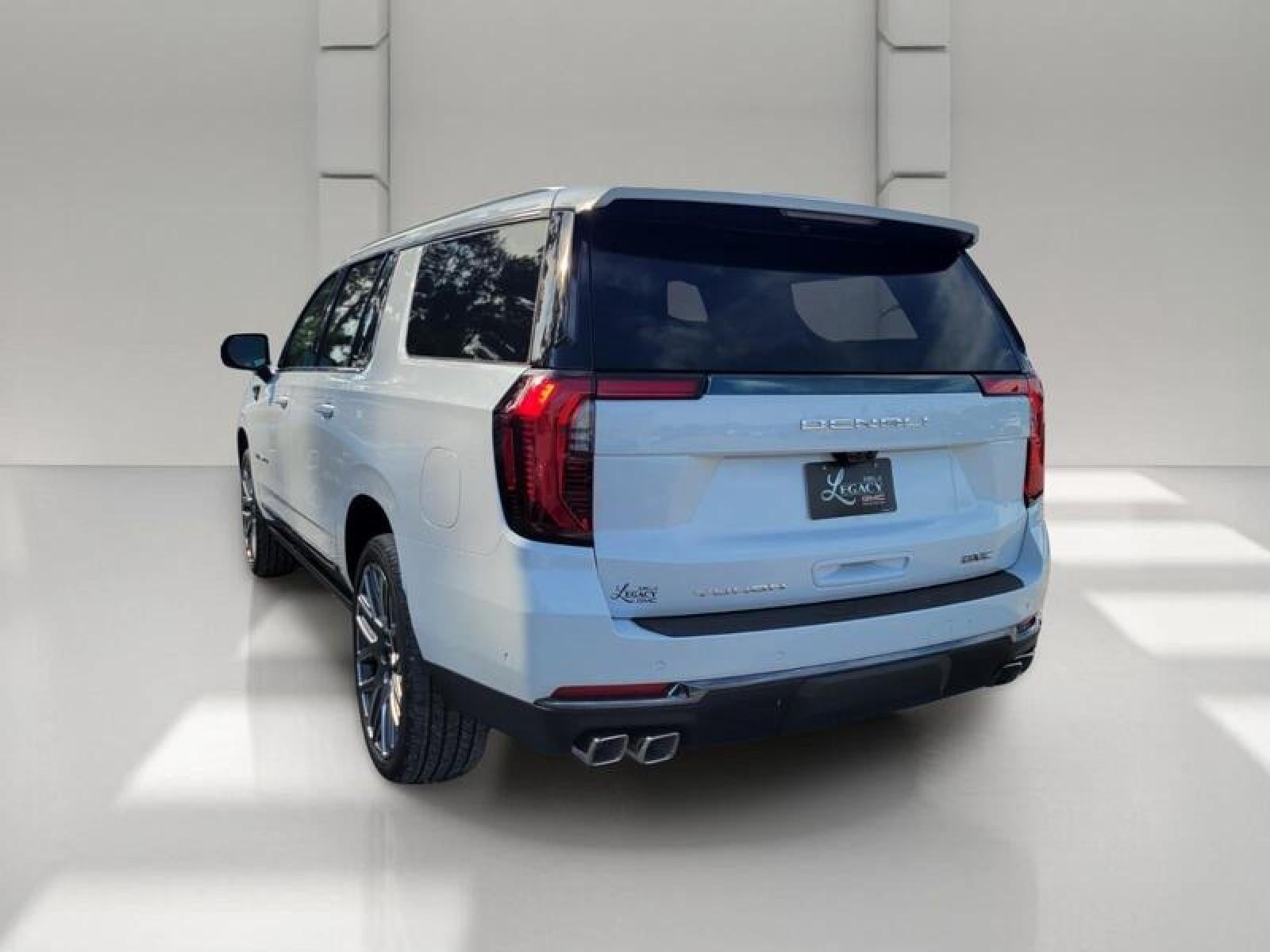 2027 GMC Yukon XL 4WD 4dr Denali Ultimate