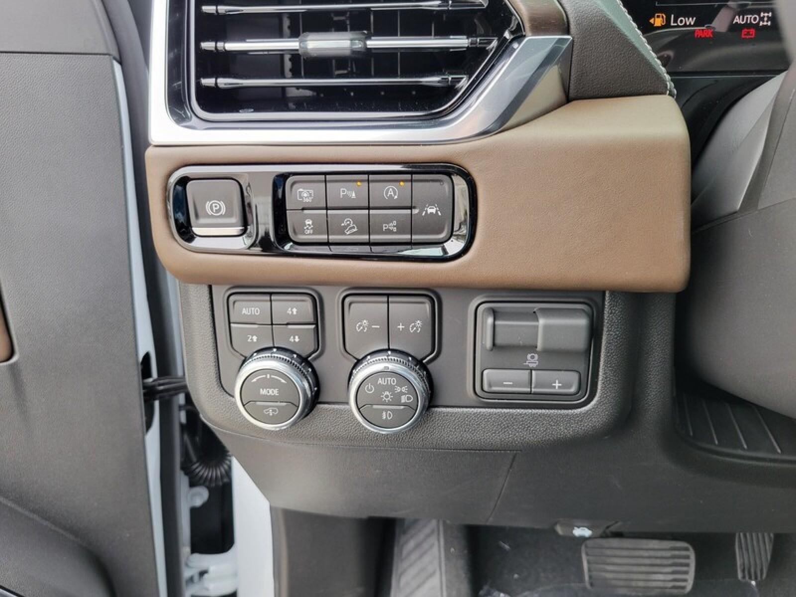 2026 GMC Yukon XL 4WD 4dr Denali Ultimate