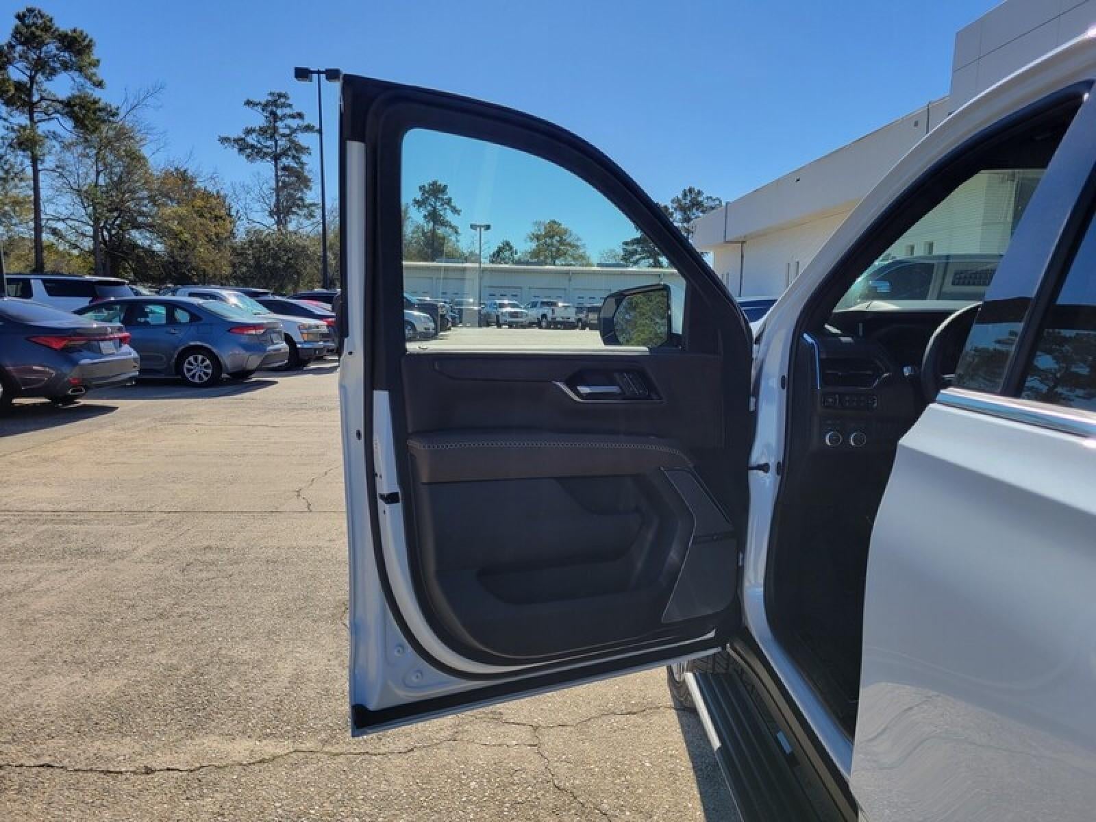 2026 GMC Yukon XL 4WD 4dr Denali Ultimate