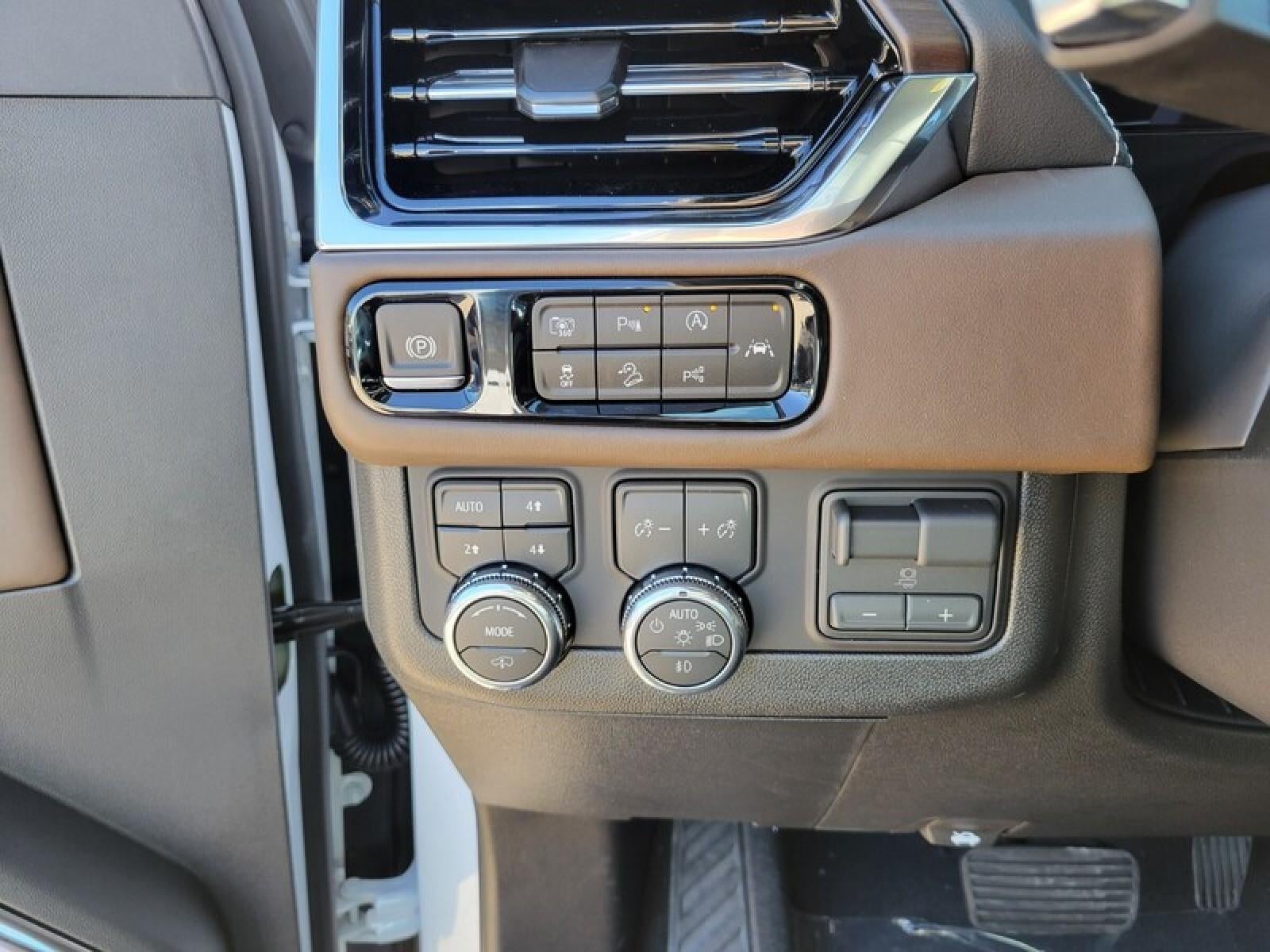 2026 GMC Yukon XL 4WD 4dr Denali Ultimate