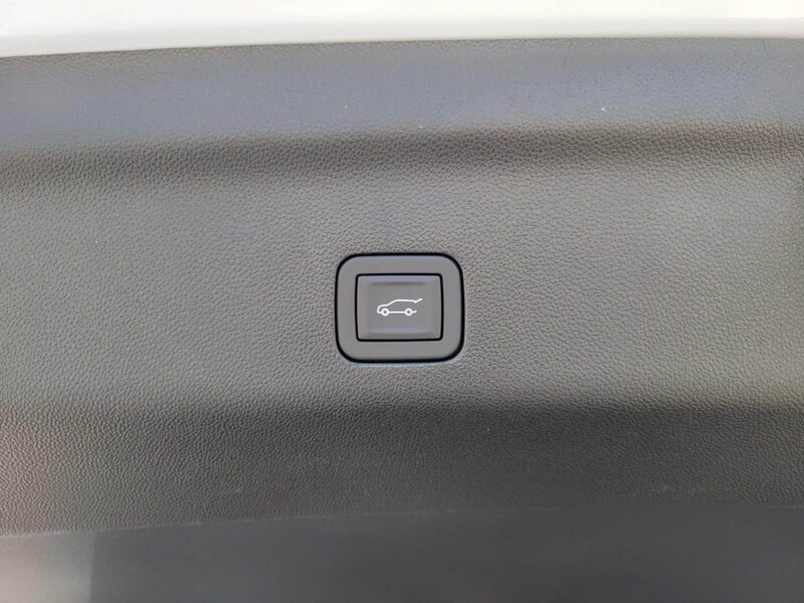 2026 GMC Yukon XL 4WD 4dr Denali Ultimate