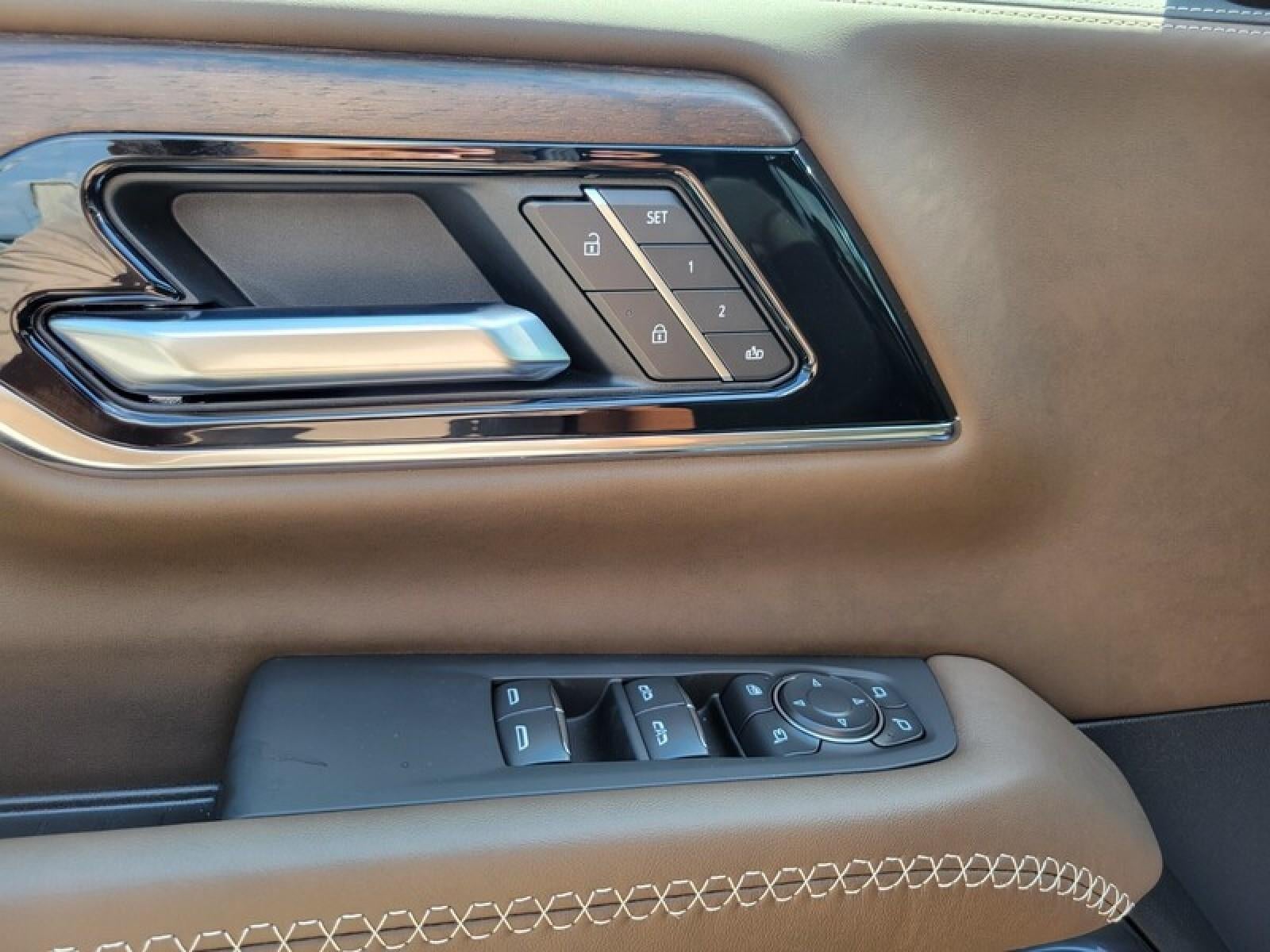 2027 GMC Yukon XL 4WD 4dr Denali Ultimate