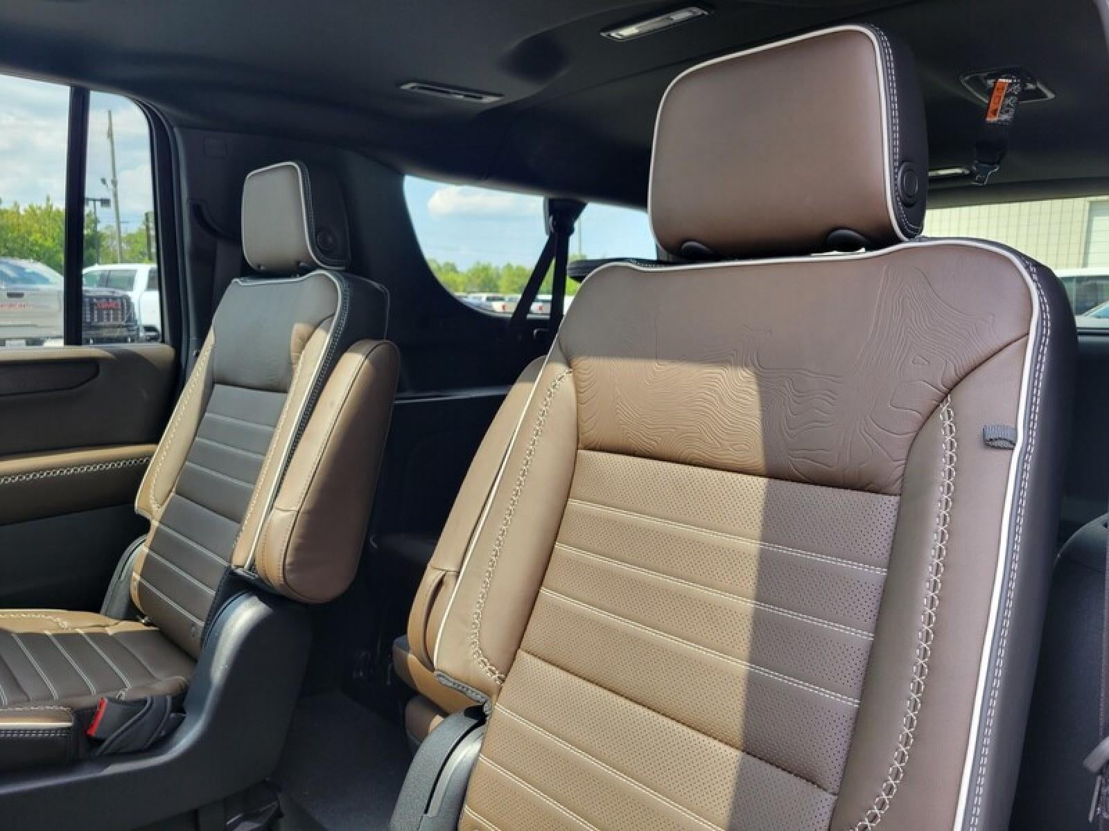 2027 GMC Yukon XL 4WD 4dr Denali Ultimate