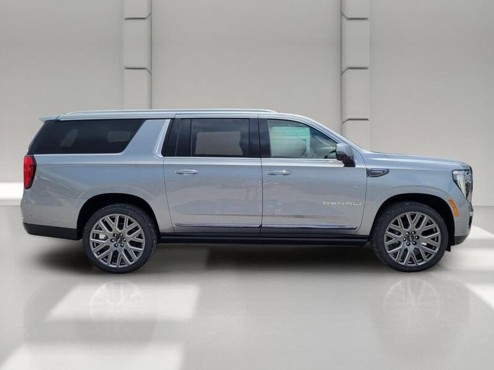 2026 GMC Yukon XL 4WD 4dr Denali Ultimate