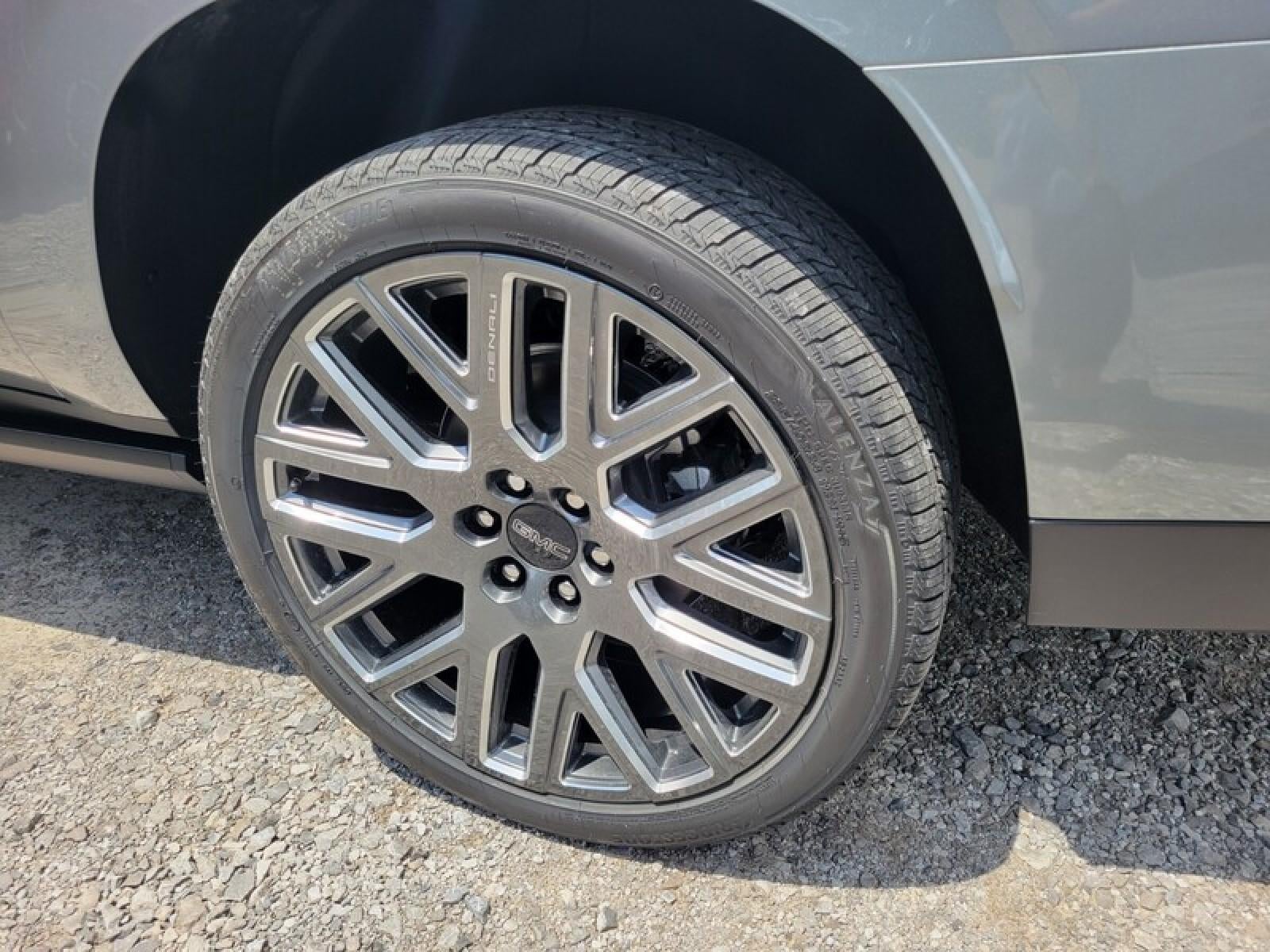 2026 GMC Yukon XL 4WD 4dr Denali Ultimate