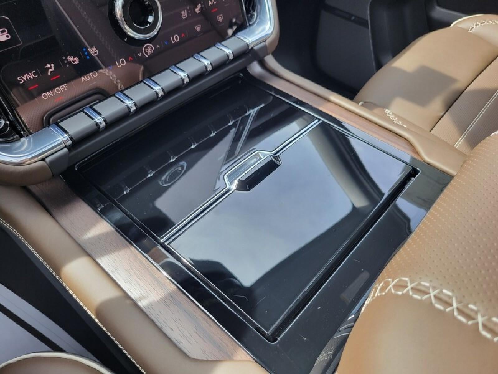 2027 GMC Yukon XL 4WD 4dr Denali Ultimate
