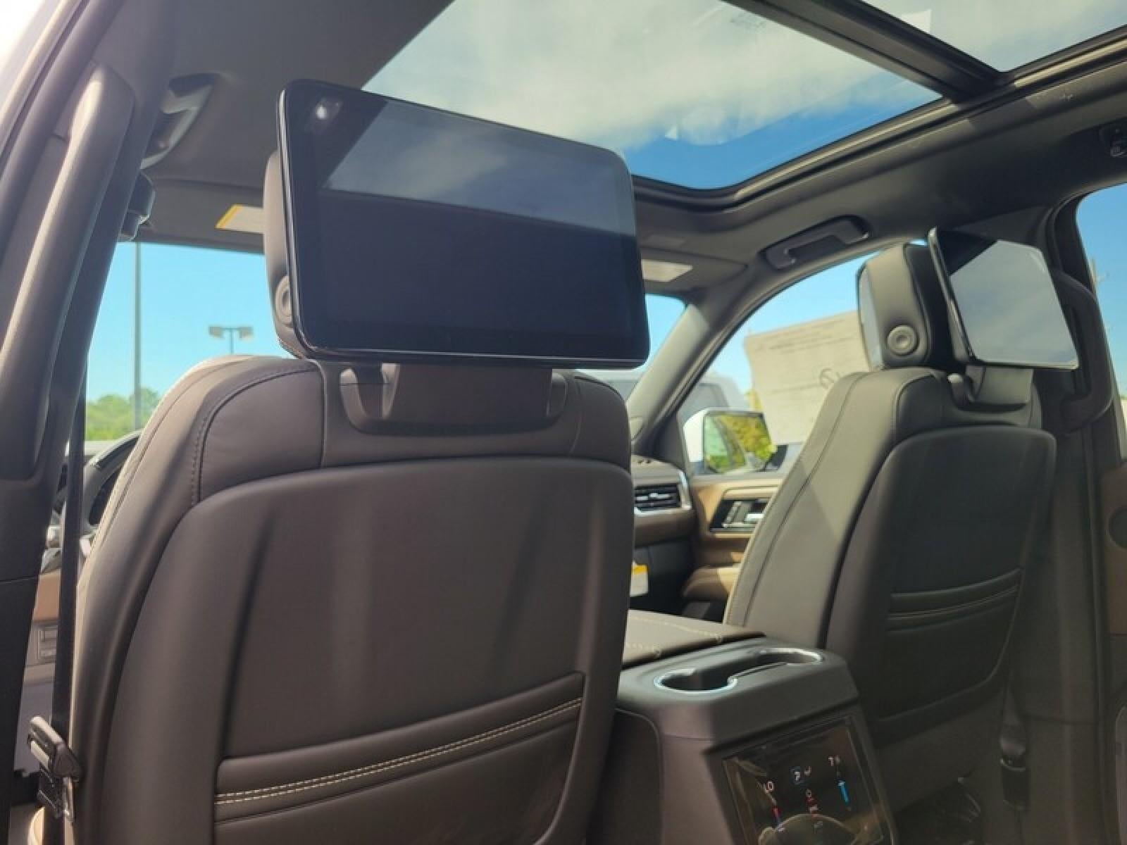2027 GMC Yukon XL 4WD 4dr Denali Ultimate