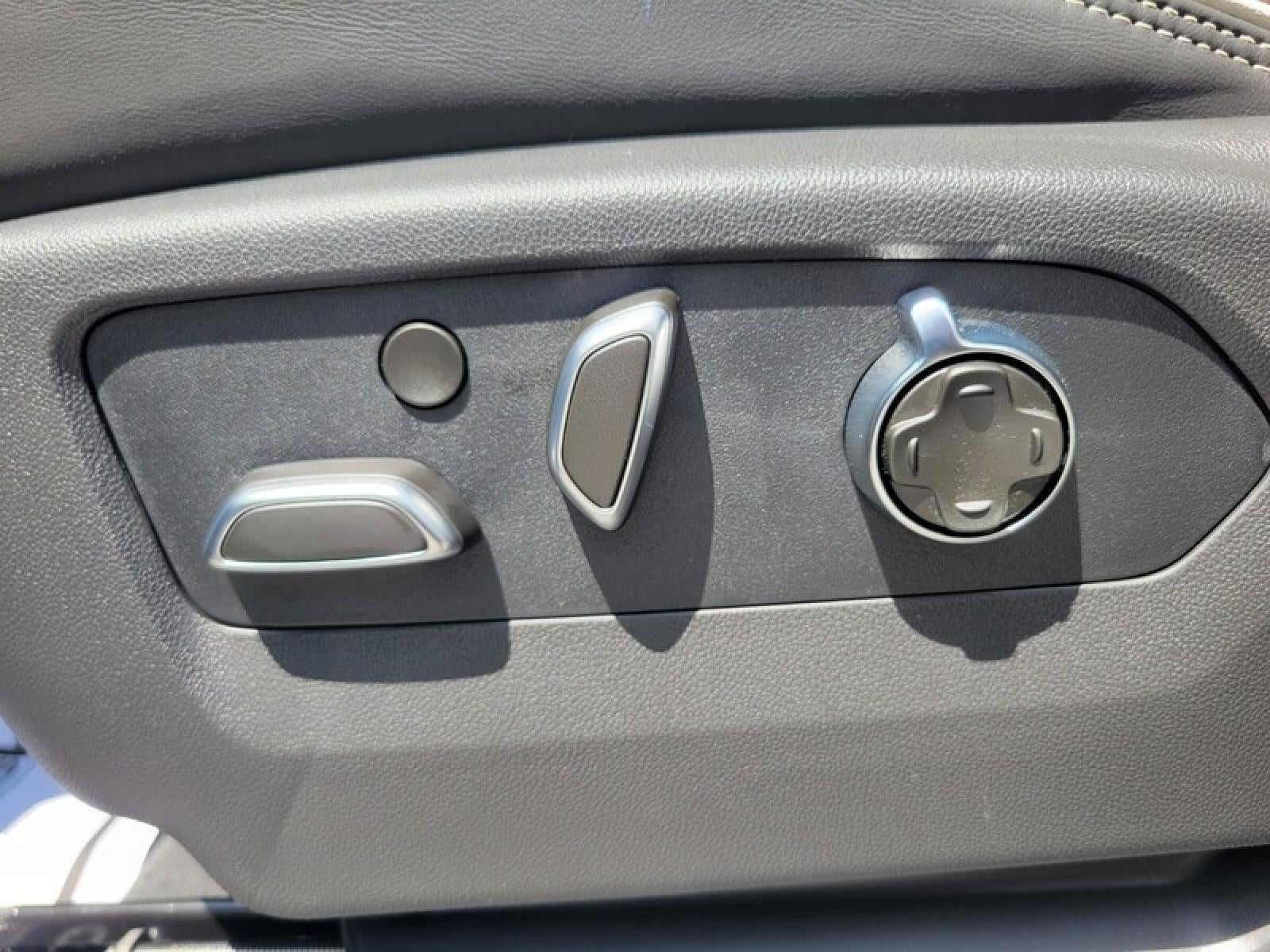 2026 GMC Yukon XL 4WD 4dr Denali Ultimate