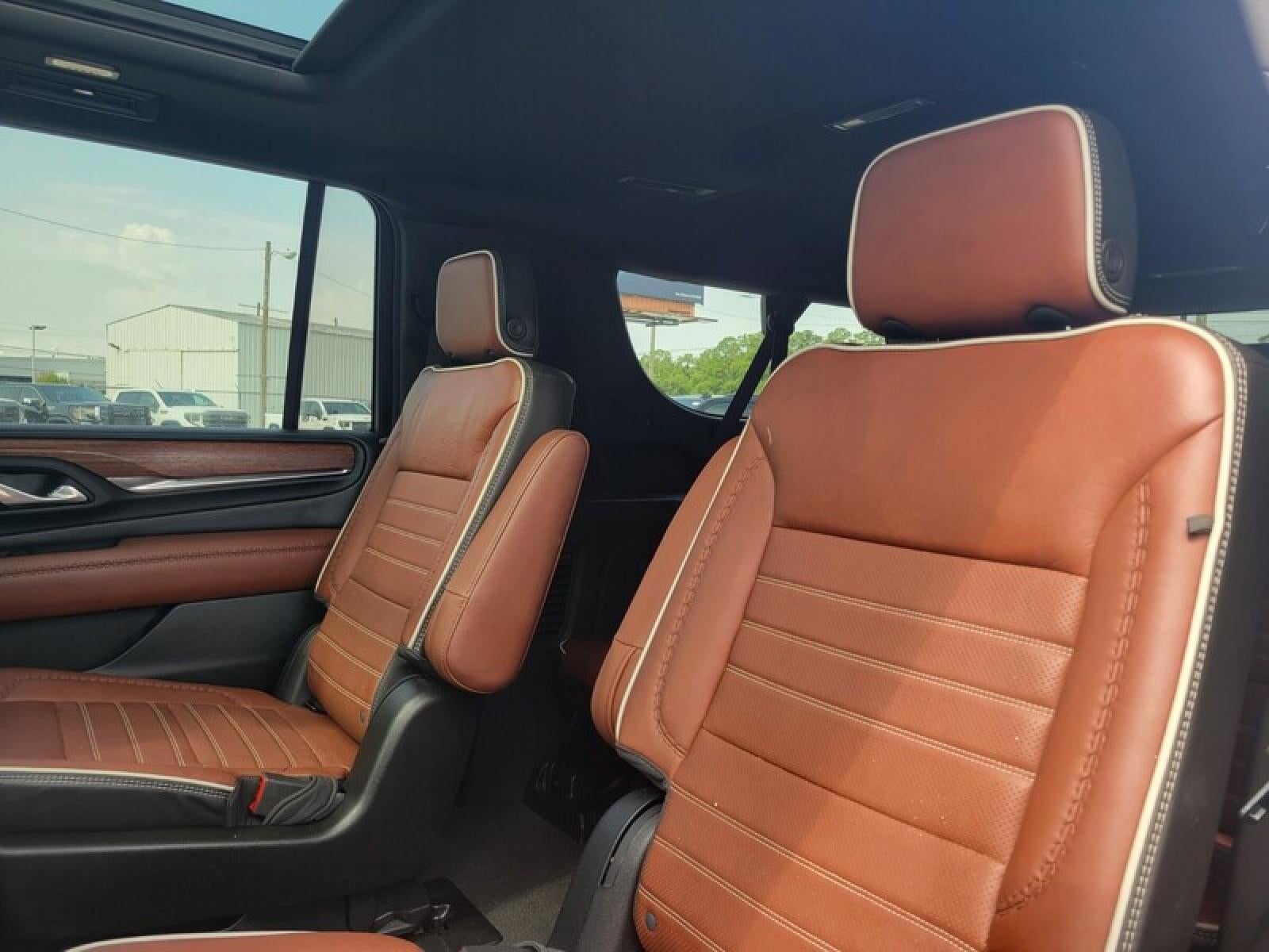 2023 GMC Yukon XL Denali Ultimate