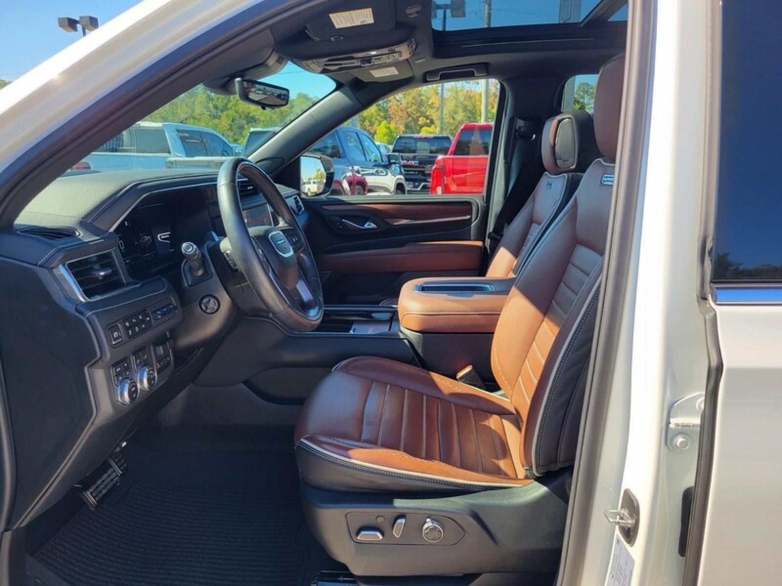 2024 GMC Yukon XL Denali Ultimate