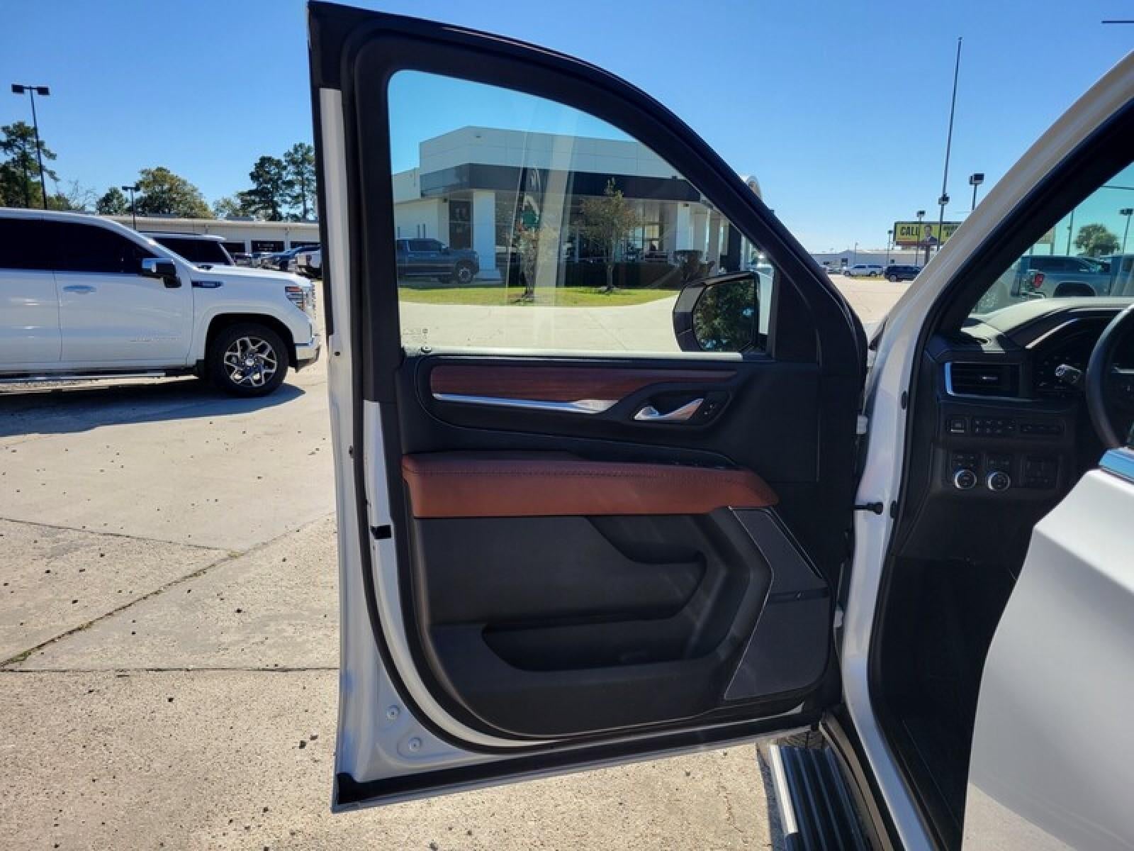 2024 GMC Yukon XL Denali Ultimate