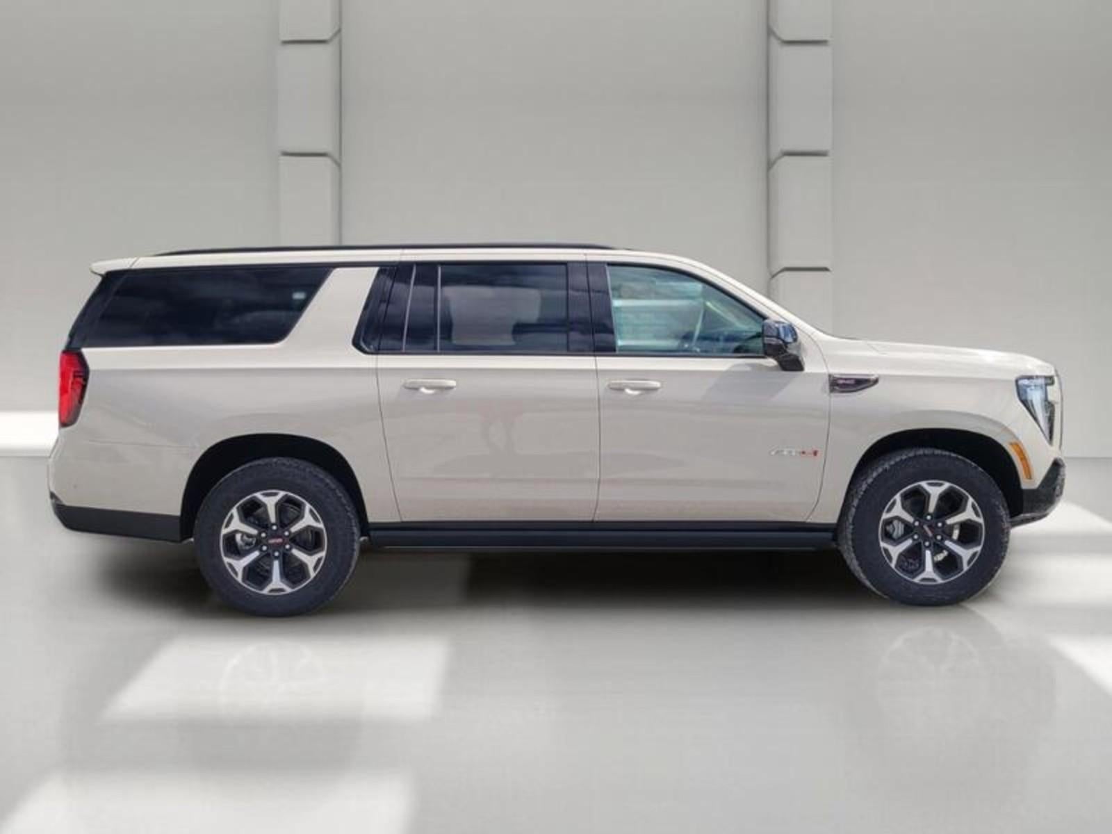 2027 GMC Yukon XL 4WD 4dr AT4 Ultimate