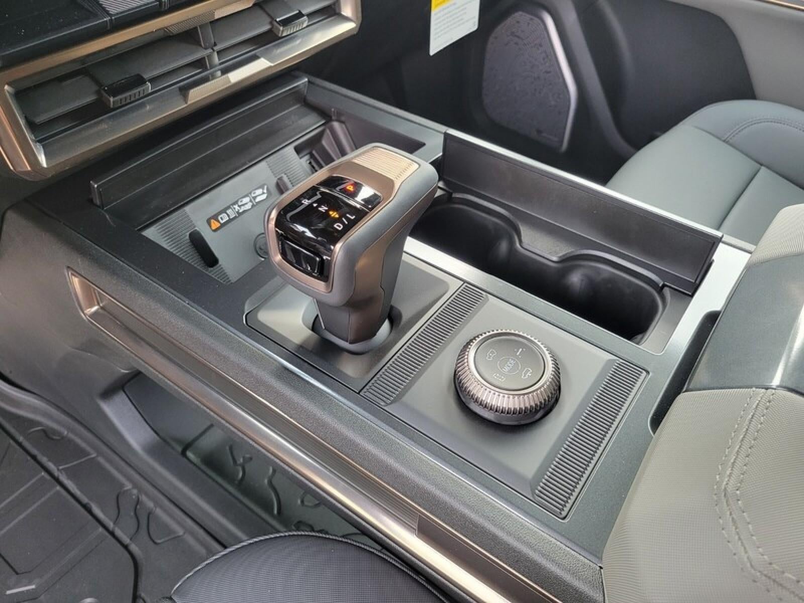 2025 GMC HUMMER EV SUV e4WD 4dr 2X