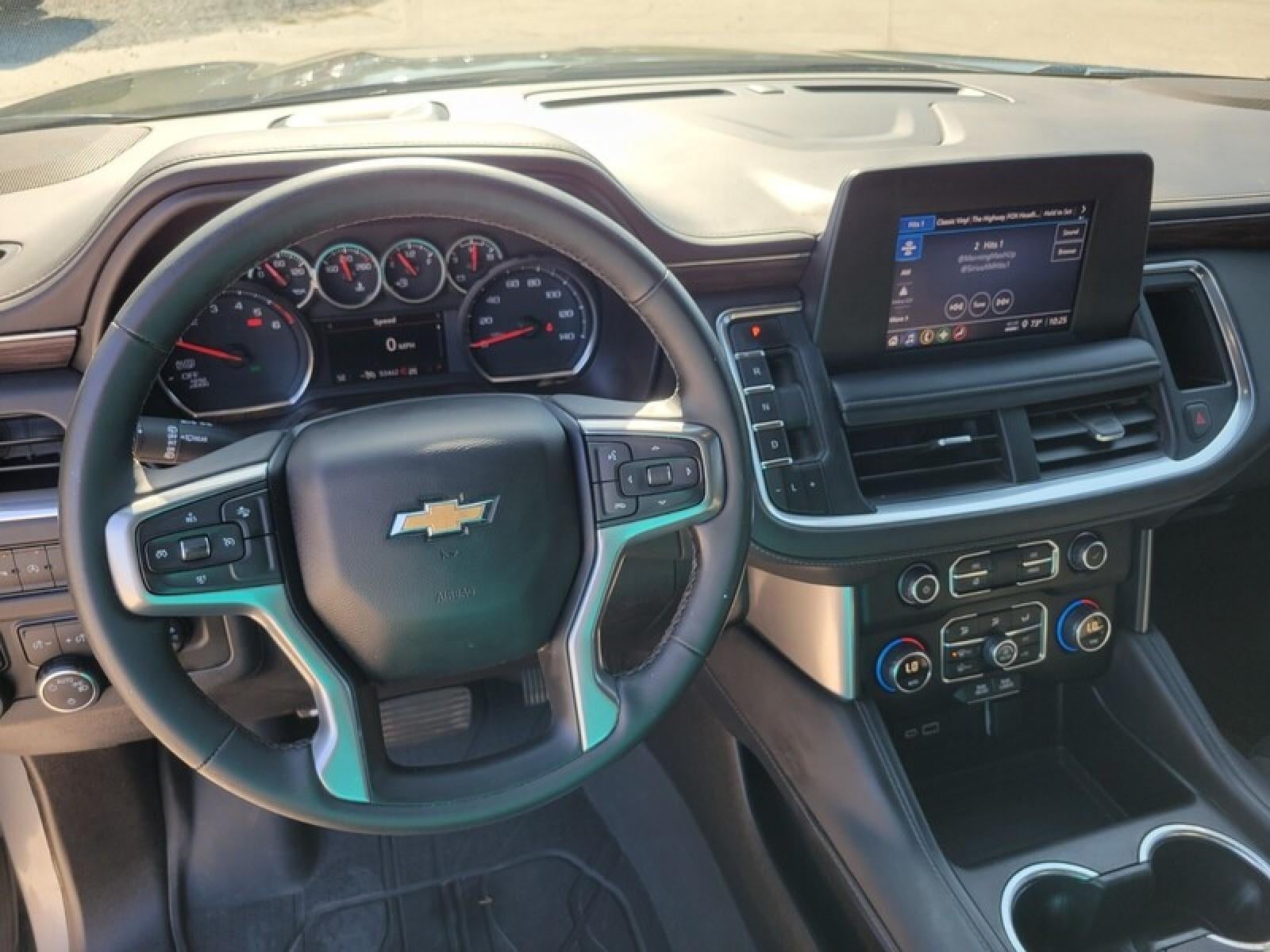 2023 Chevrolet Suburban LS