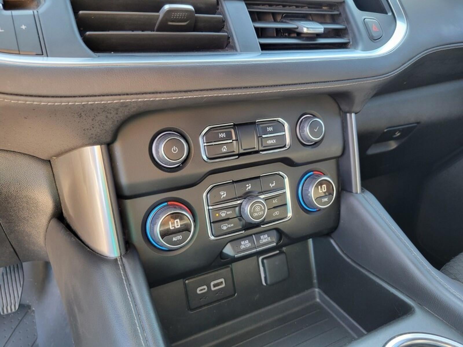 2023 Chevrolet Suburban LS