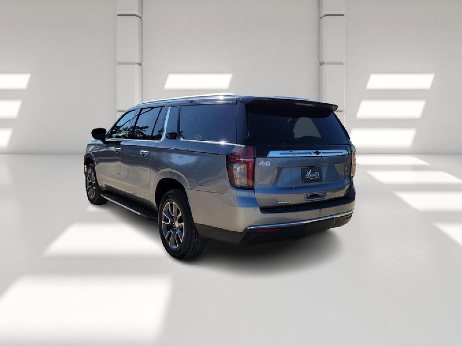 2023 Chevrolet Suburban LS