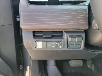 2025 GMC Sierra EV e4WD Crew Cab Extended Range Denali