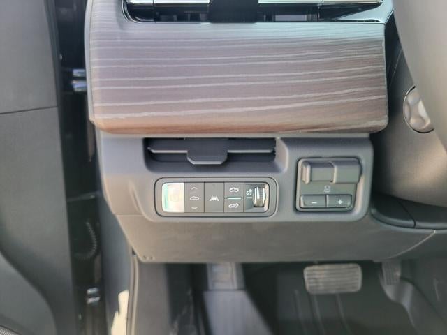 2025 GMC Sierra EV e4WD Crew Cab Extended Range Denali