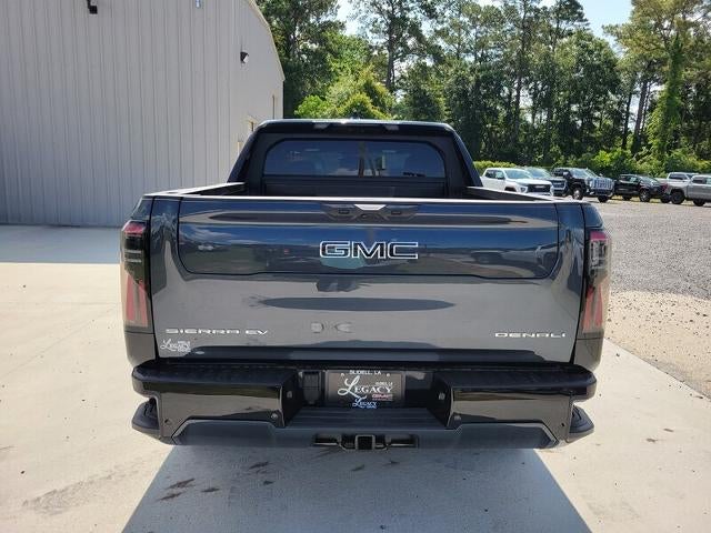 2025 GMC Sierra EV e4WD Crew Cab Extended Range Denali