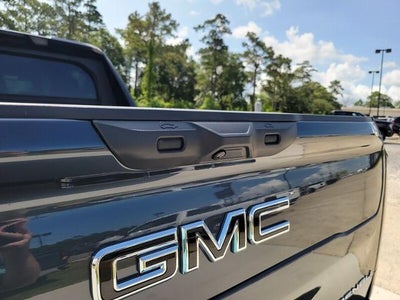 2025 GMC Sierra EV e4WD Crew Cab Extended Range Denali