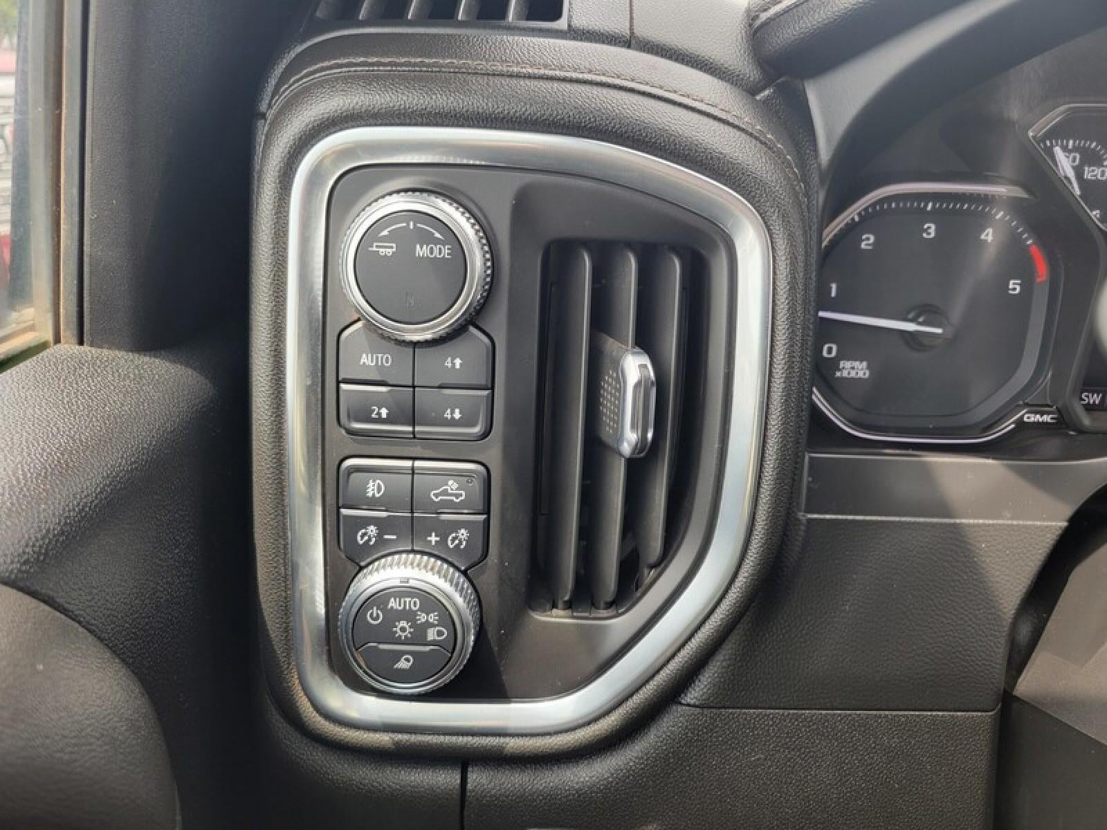 2022 GMC Sierra 2500 HD SLT