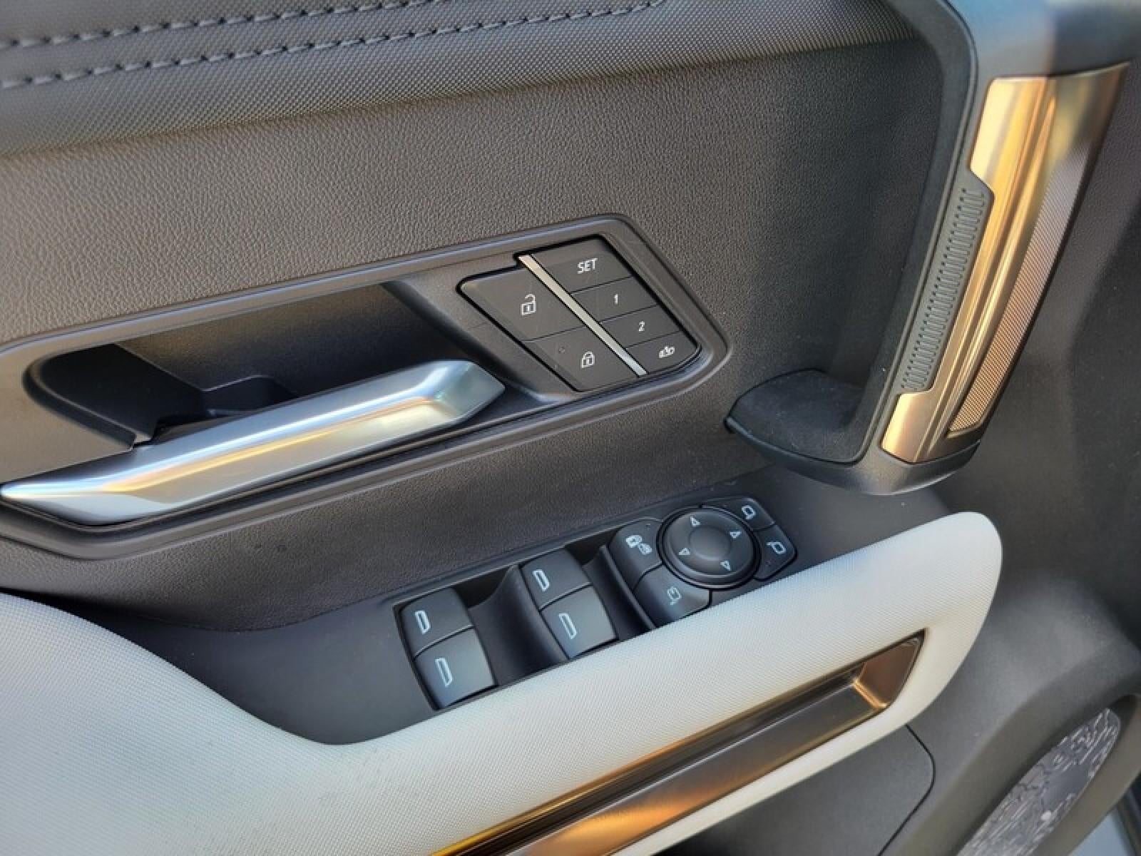2025 GMC HUMMER EV Pickup e4WD Crew Cab 3X