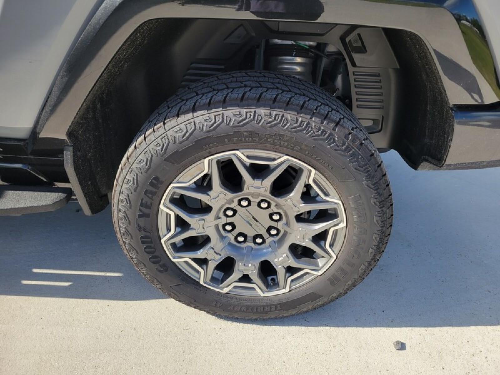 2025 GMC HUMMER EV Pickup e4WD Crew Cab 3X