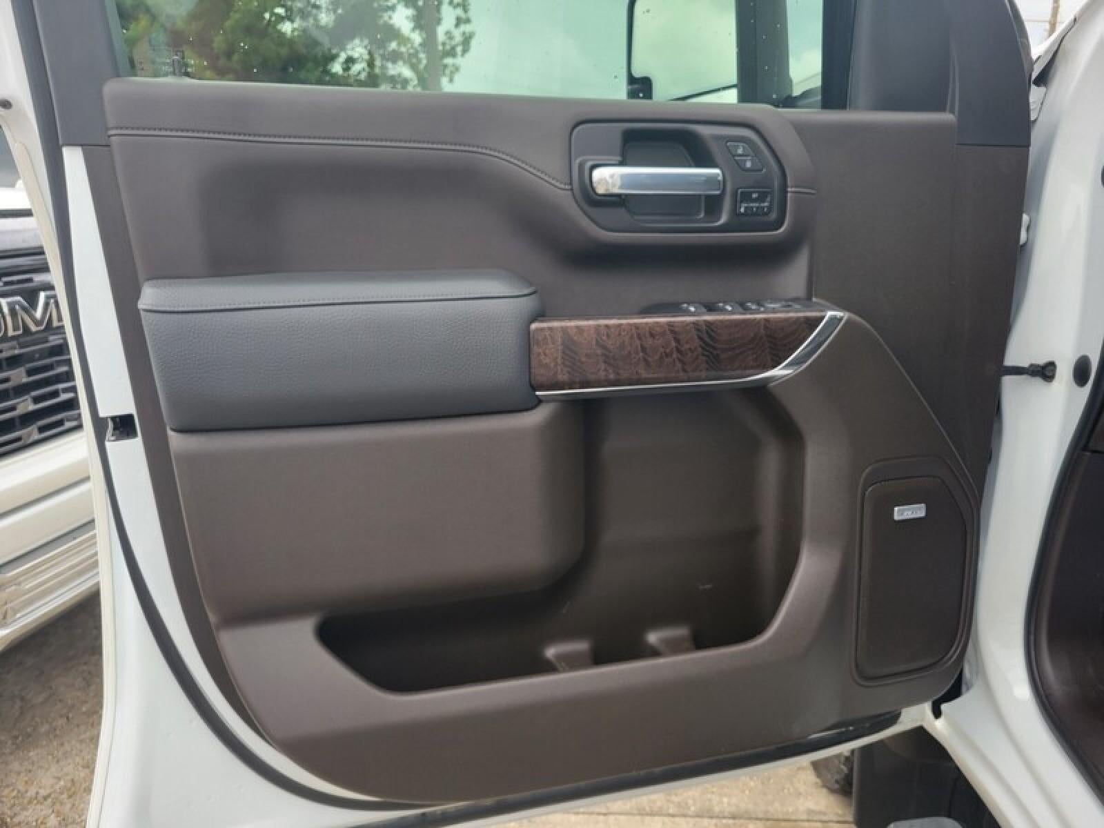 2023 GMC Sierra 2500 HD Denali