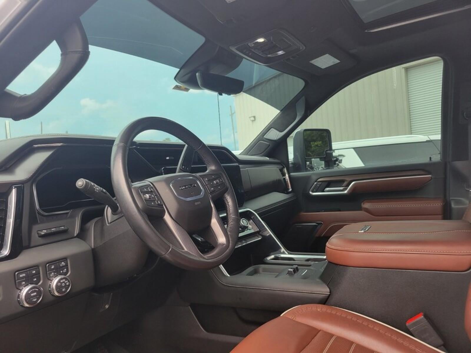 2024 GMC Sierra 3500 HD Denali Ultimate DRW
