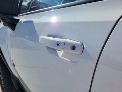 2026 GMC HUMMER EV Pickup e4WD Crew Cab 2X w/3VL