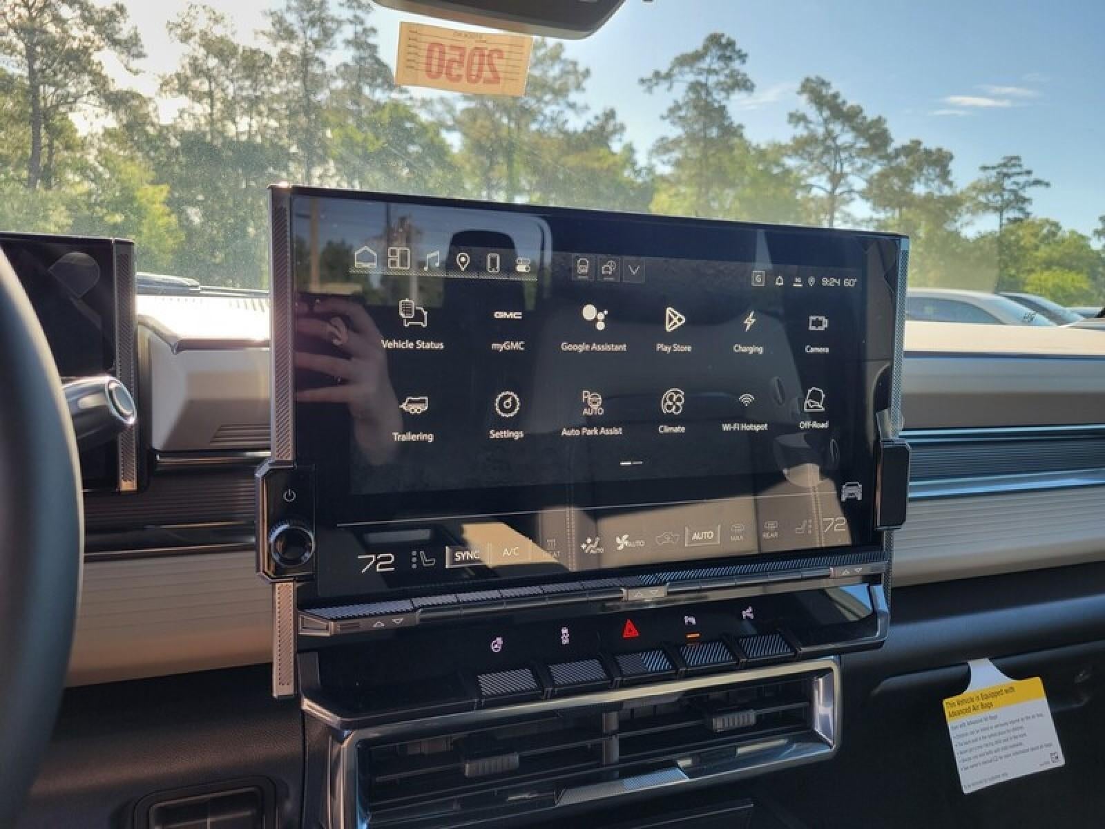 2026 GMC HUMMER EV Pickup e4WD Crew Cab 2X w/3VL