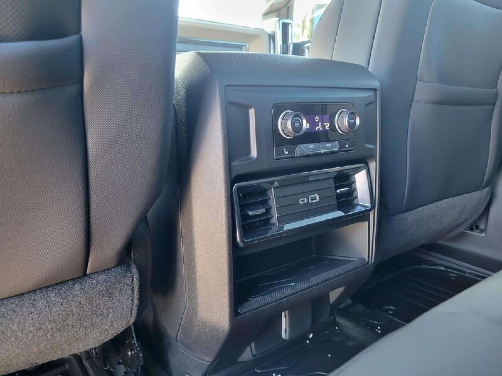 2026 GMC HUMMER EV Pickup e4WD Crew Cab 2X w/3VL