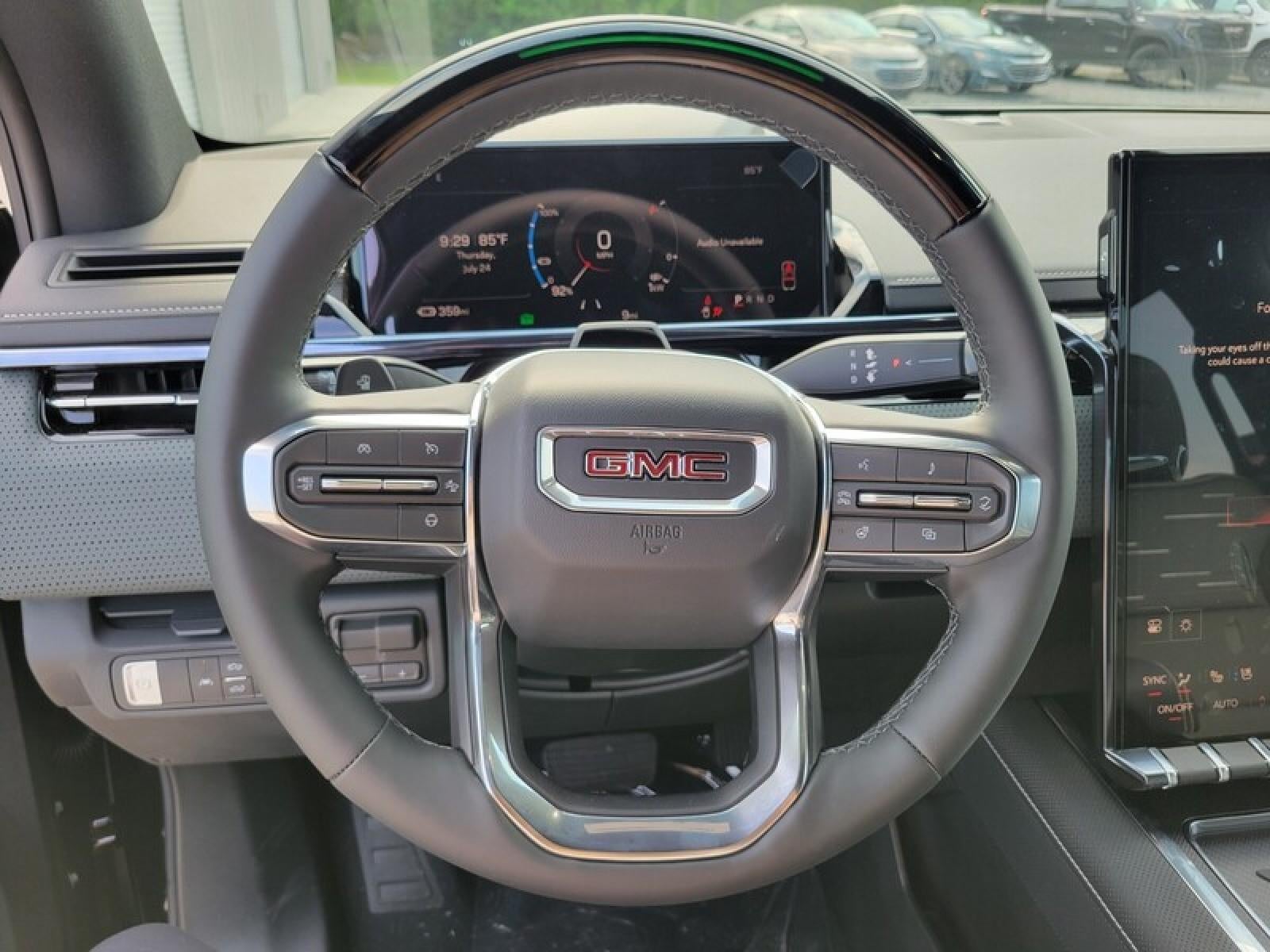 2026 GMC Sierra EV e4WD Crew Cab Extended Range AT4