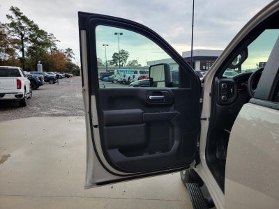 2026 GMC Sierra 2500 HD Crew Cab Standard Box 4-Wheel Drive Pro