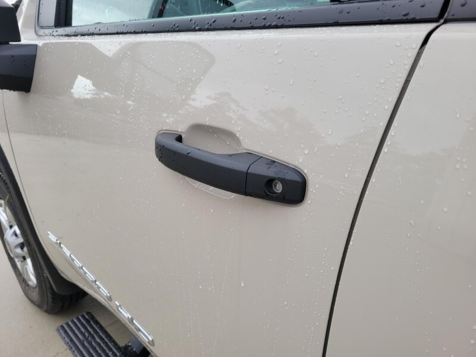 2026 GMC Sierra 2500 HD Crew Cab Standard Box 4-Wheel Drive Pro